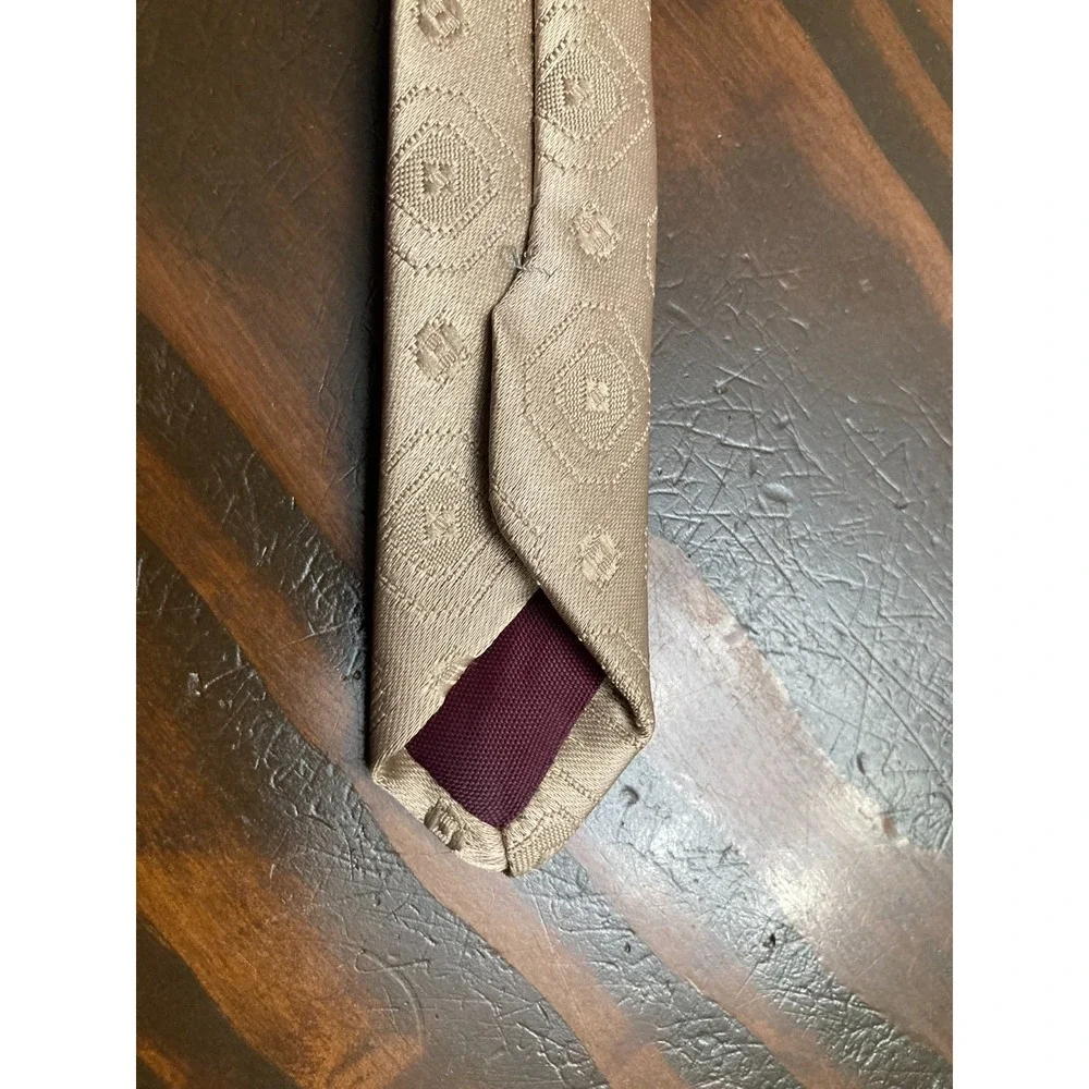 Vintage Claude Du‎ Pre 59 Beige Purple Neck Tie Neckwear